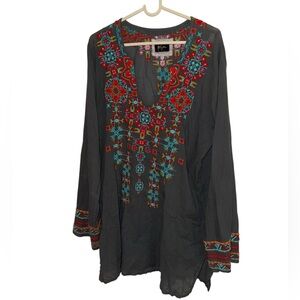 BIYA Johnny Was Embroidered Aztec Floral Boho Colorful Gray Tunic Size Large